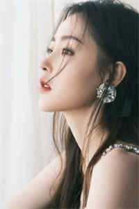 你女朋友不装了